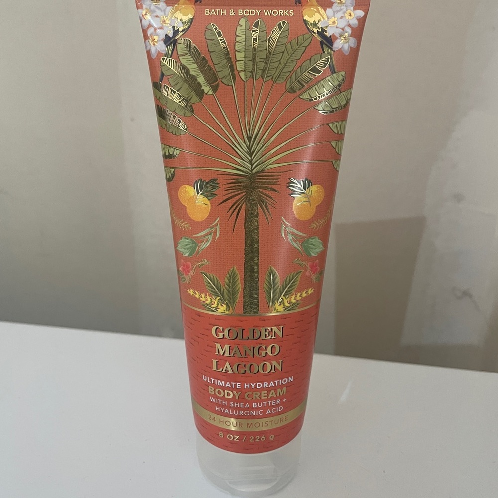 New Bath & Body Works Golden Mango Body Cream